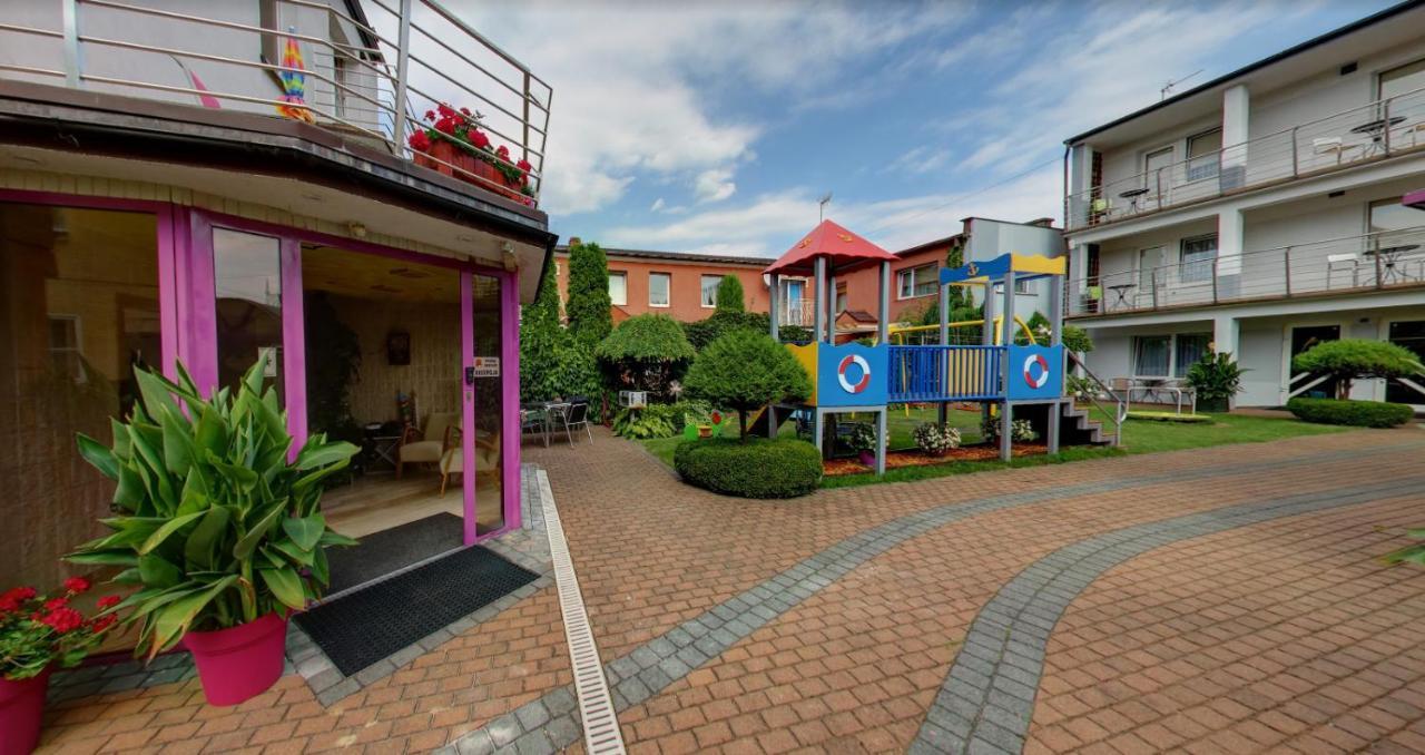 Bed and Breakfast Fonica Łeba Exterior foto